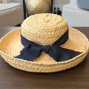 Helen Kaminski- Classic 5